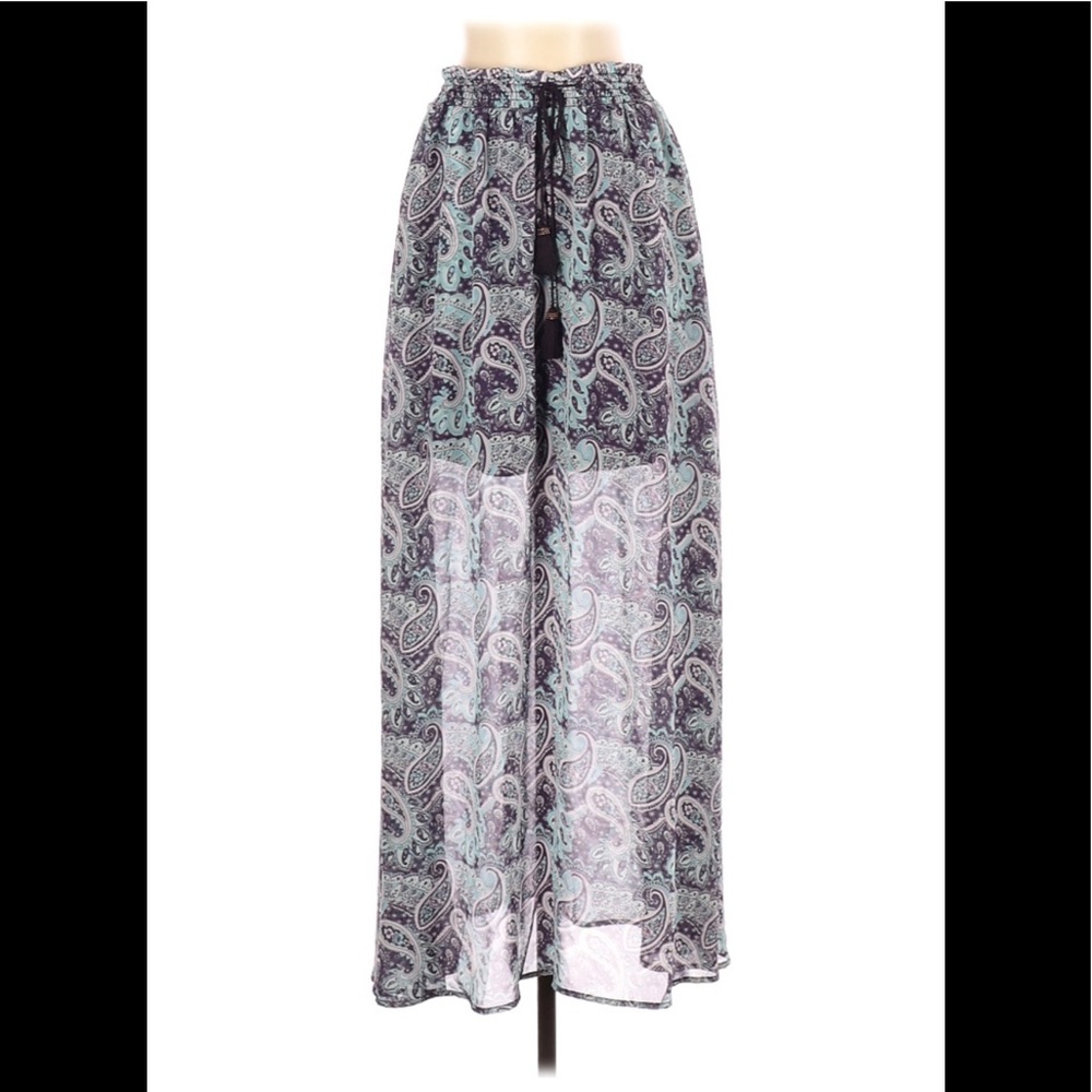 Long casual skirt